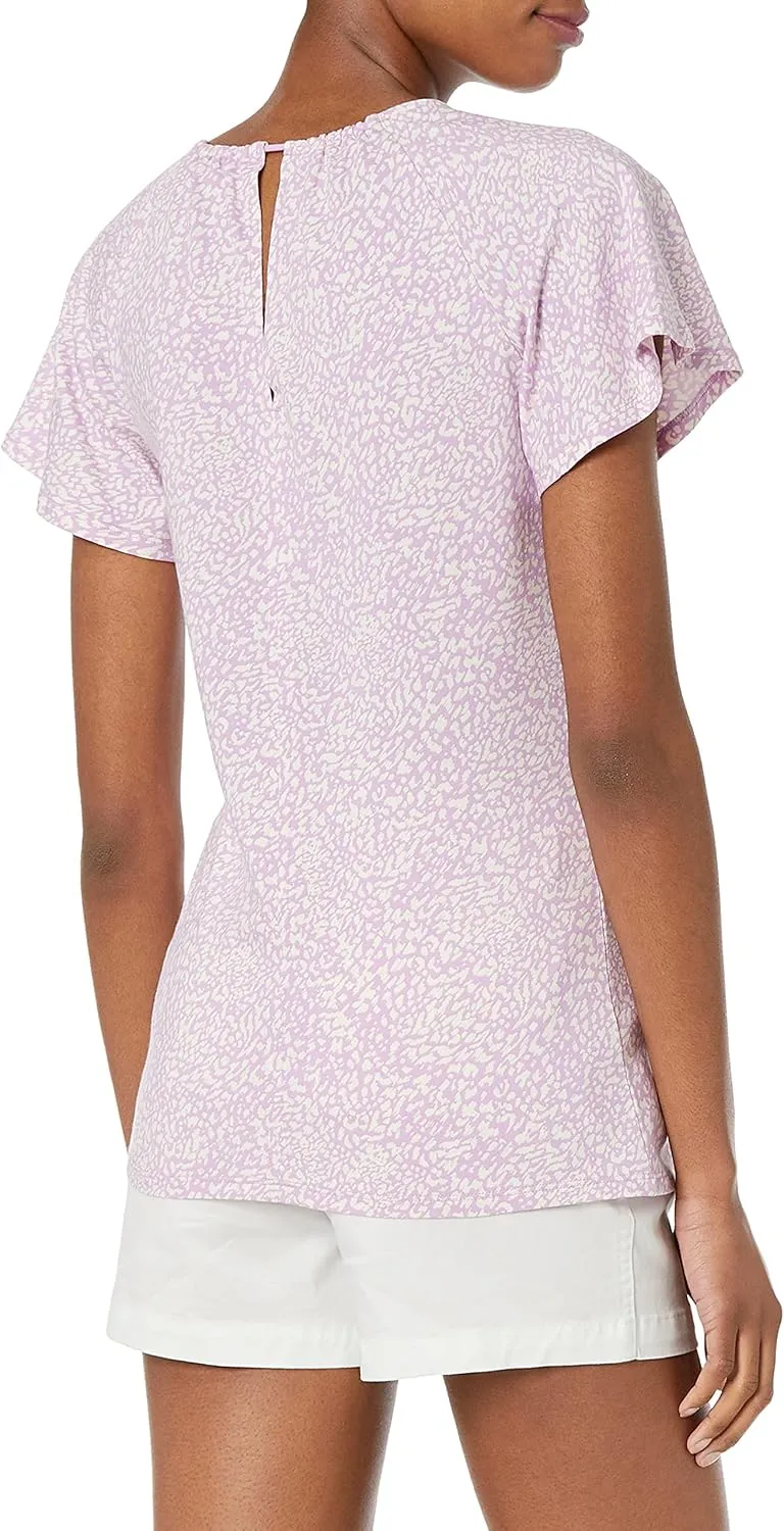 Amazon Essentials Women's Classic-Fit Cape Sleeve Open Crewneck T-Shirt