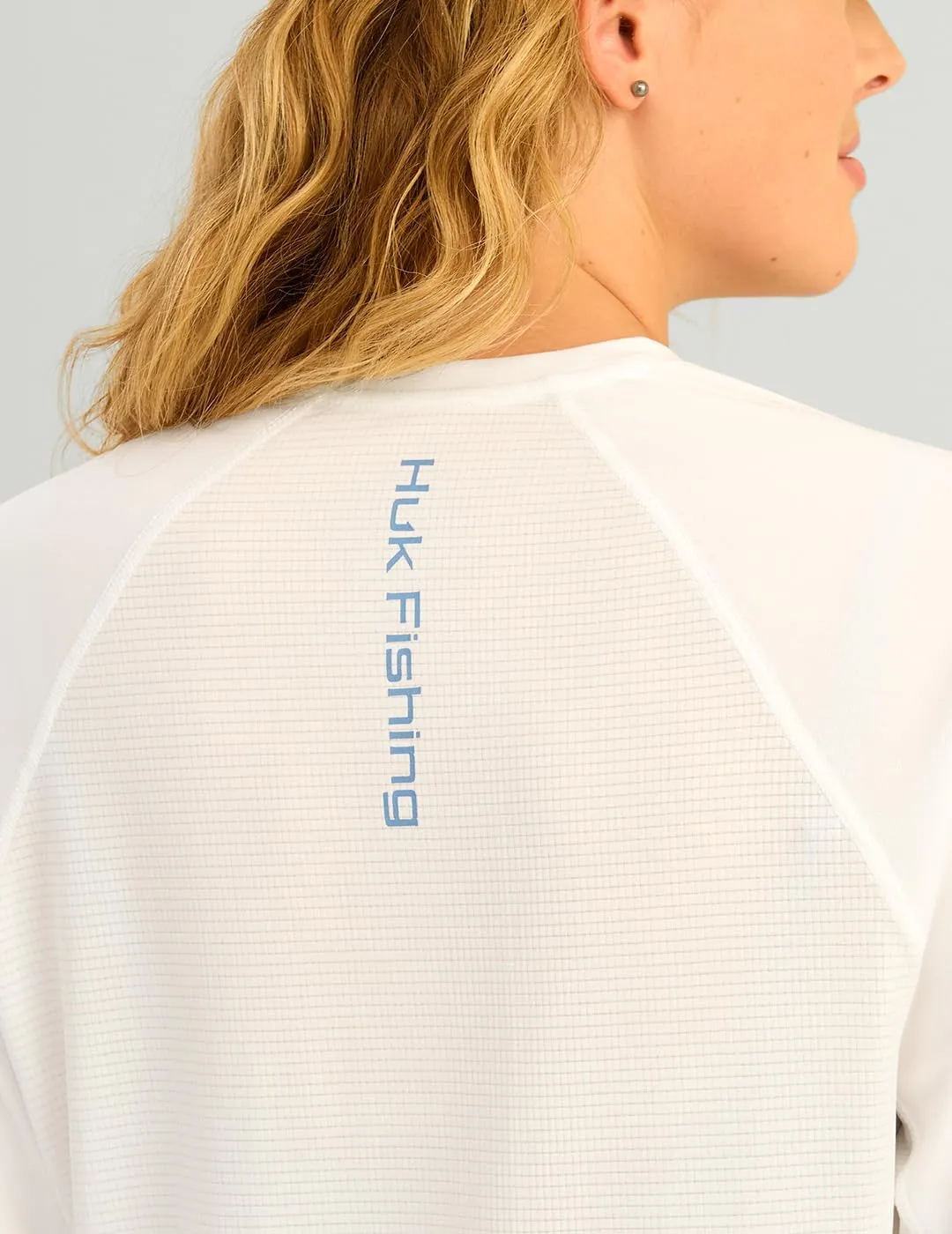 HUK Women's Icon Long Sleeve Fishing Shirt with Sun Protection