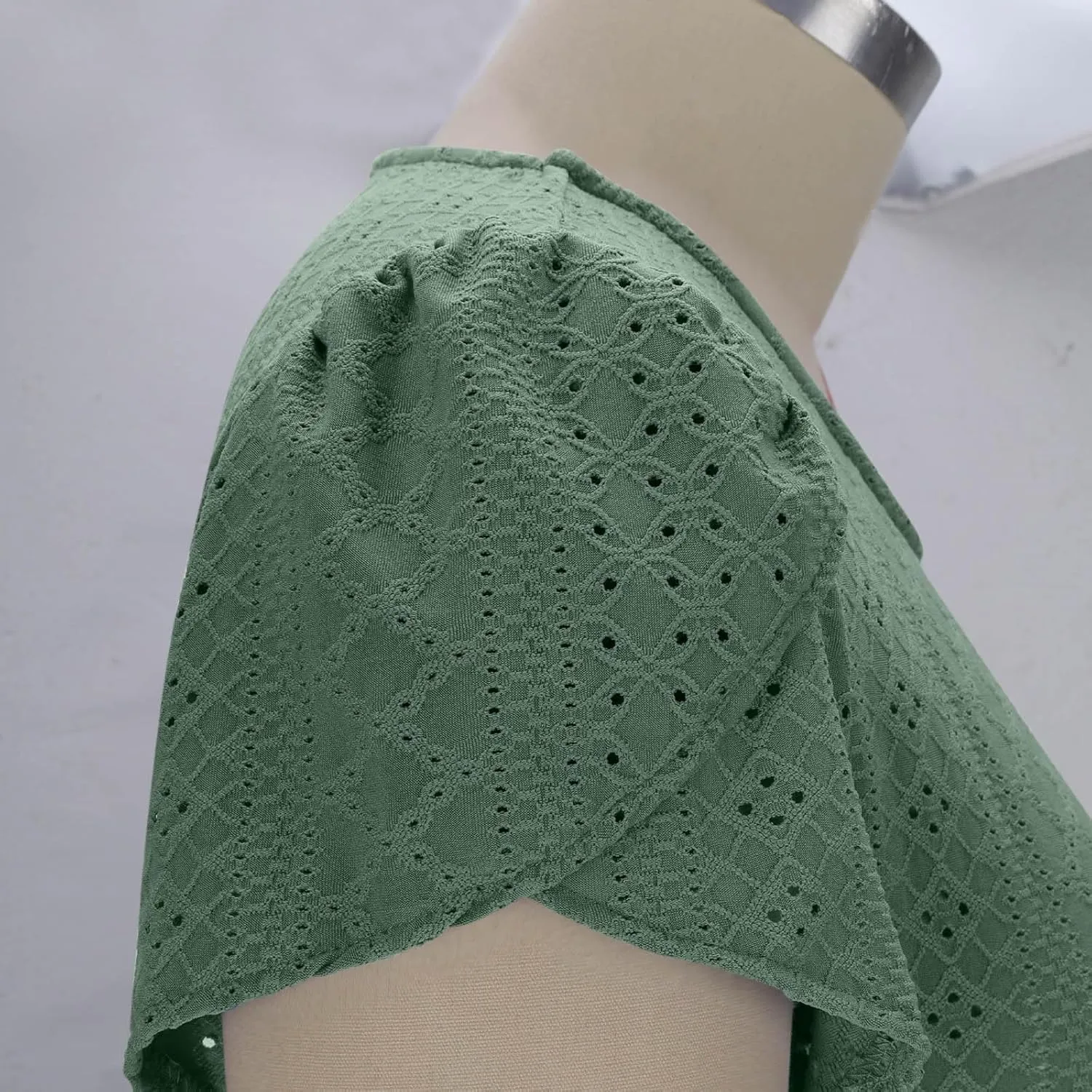 Women Summer Eyelet Dress Casual Petal Short Sleeve Crew Neck Maxi Dresses Loose Tunic Sun Dress with Pockets